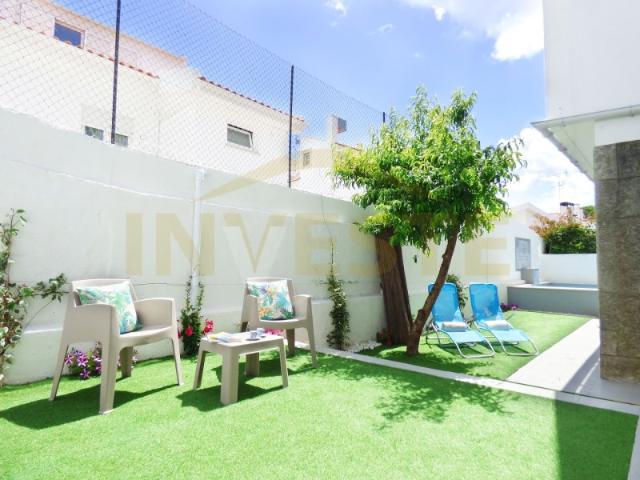T2 com jardim privado no Bairro do Rosário em Cascais