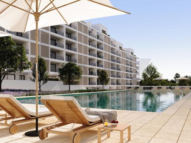 T2 COM SUITE, 2 VARANDAS E PISCINA Cedência de posição ELO. 118m² Santo António dos Cavaleiros e Frielas