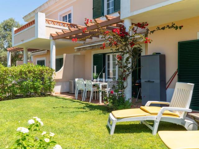 T2 com pátio privado, ginásio, spa e piscina Vilamoura 96m² Quarteira