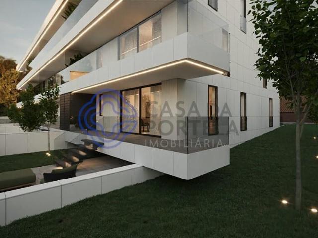 T2 com terraço de 125 m2, box para dois carros, novo, exclus. 100m² Gondomar São Cosme, Valbom e Jovim