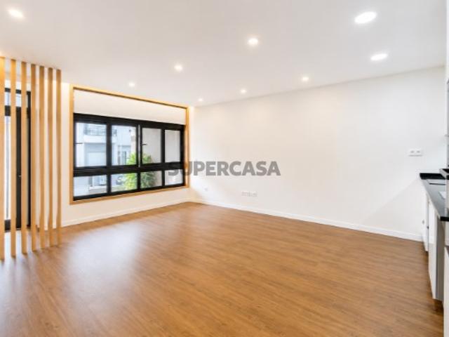 T2 com Terraço e Garagem em Vila do Conde