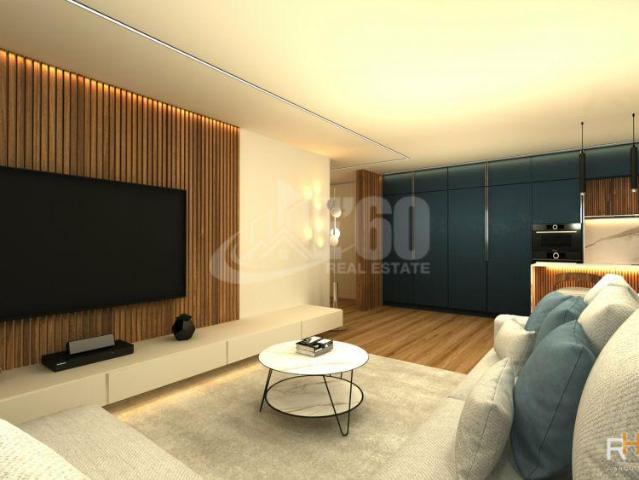 T2 COM TERRAÇO ESPINHO JUNTO `PRAIA | 26083834975