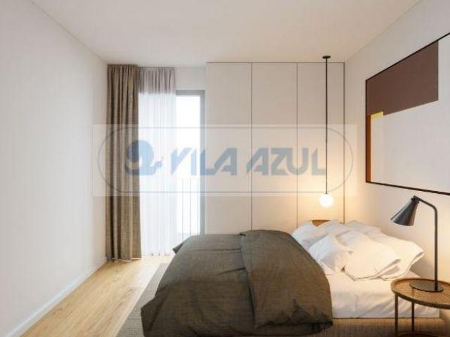 T2 com VARANDA de 11 m2 EM CONSTRUÇÃO para visitar 918087480 | 26083293672