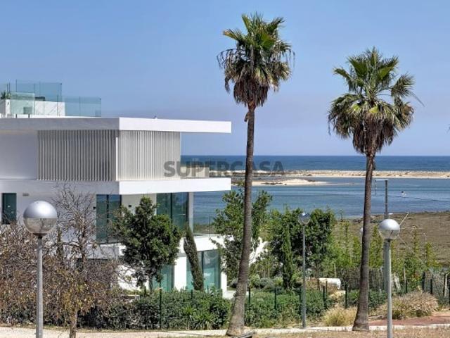 T2 com vista mar e terraço grande, Fuseta
