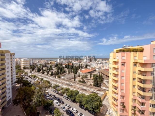 T2 com Vista Panorâmica Deslumbrante sobre a Ria Formosa | 10.º Andar | Faro Centro