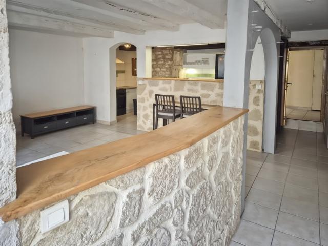 T2 cosy de 43 m² à Montpezat de Quercy – Village paisible, opportunité rare