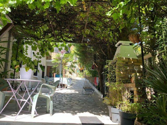 T2 cosy refait à neuf – Jardin & terrasse – 15 min