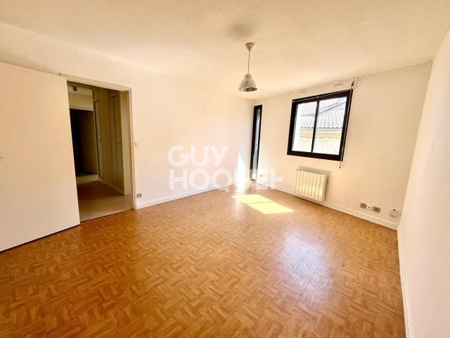 T2 Coup de Coeur en Hypercentre ! Garage & Balcon