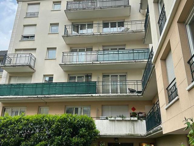 T2 Courbevoie
