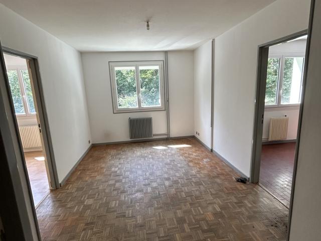 T2 DANS RESIDENCE SECURISE AVEC CUISINE EQUIPEE NEUVE
