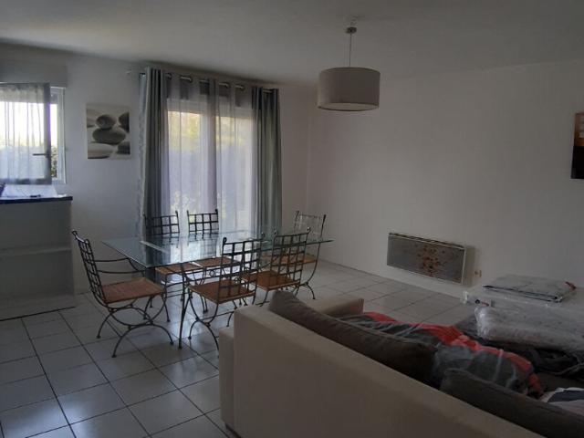 T2 DE 45 M2 AVEC TERRASSE ET 1 PLACE DE PARKING
