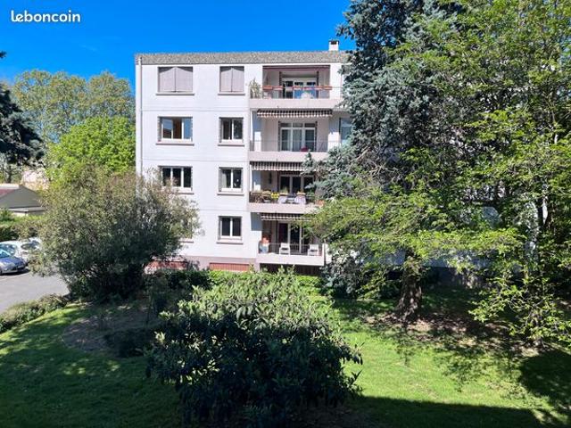 T2 de 50 M2 avec locataire en place Toulouse rue de Nimes Proche canal du Midi