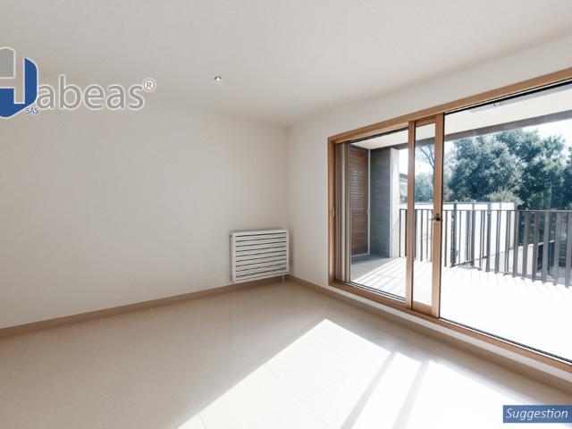 T2 de 33,98 m² avec balcon de 12m² au 5em étage à Thonon les Bains 74200