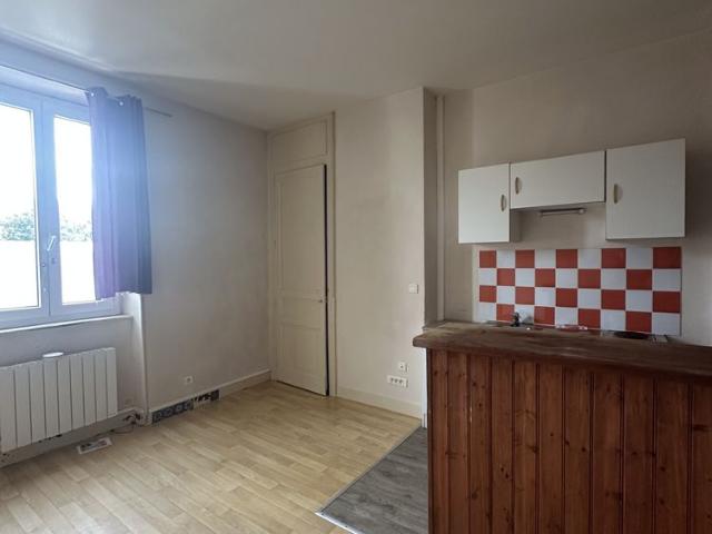 T2 DE 32M² – SECTEUR MONTJOVIS – LIMOGES – LOCATION – ETUDIANT