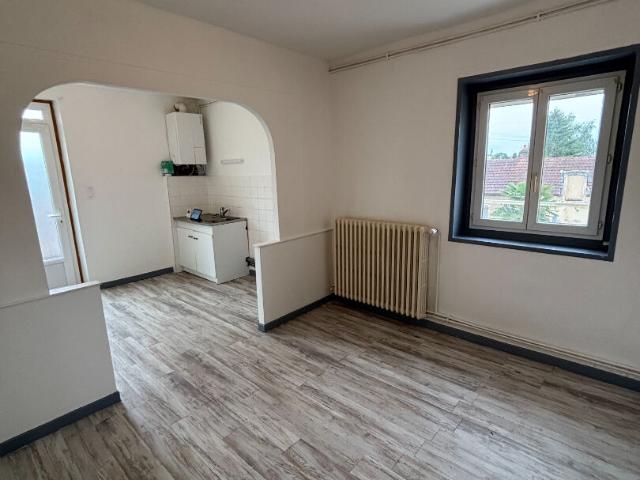 T2 de 37.6m2 Montceau les Mines