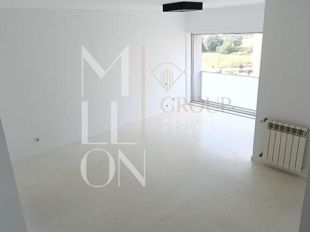 T2 de Excelência com Garagem na Maia Vermoim