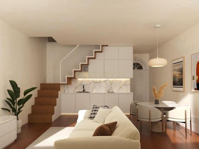 T2 Duplex com jardim de 168m2, no Cedofeita 271
