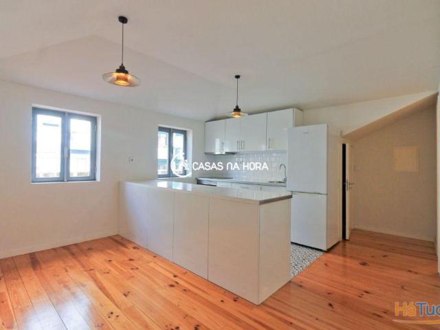 T2 Duplex | Centro do Porto | próximo Metro | 26084093662
