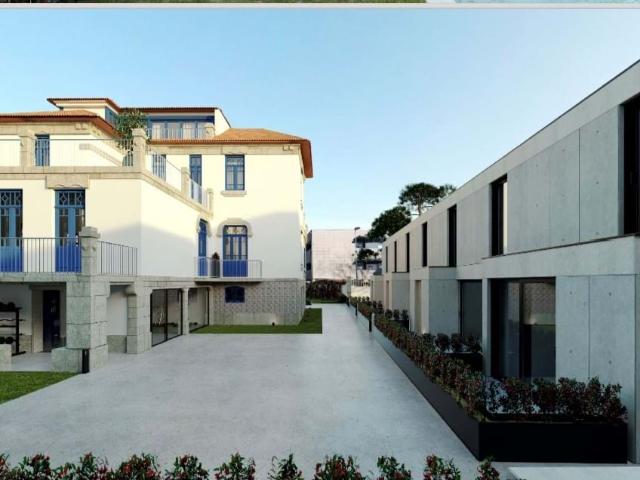 T2 duplex em condomínio fechado com piscina