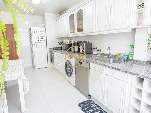 T2 em Santo António dos Cavaleiros | 73 m² | Excelente oportunidade