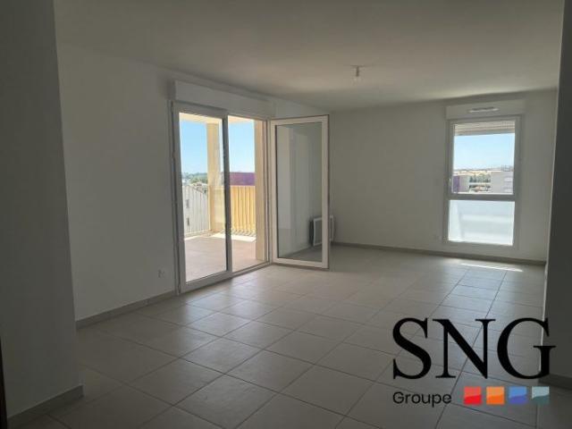T2 ENTIEREMENT NEUF AVEC BALCON ET PLACE DE PARKING
