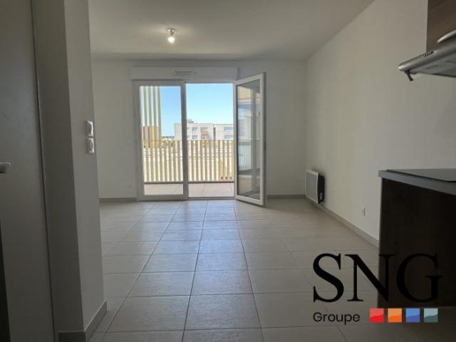 T2 ENTIEREMENT NEUF AVEC BALCON ET PLACE DE PARKING