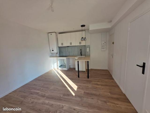 T2 entièrement rénové – 26,7 m² – Pantin centre