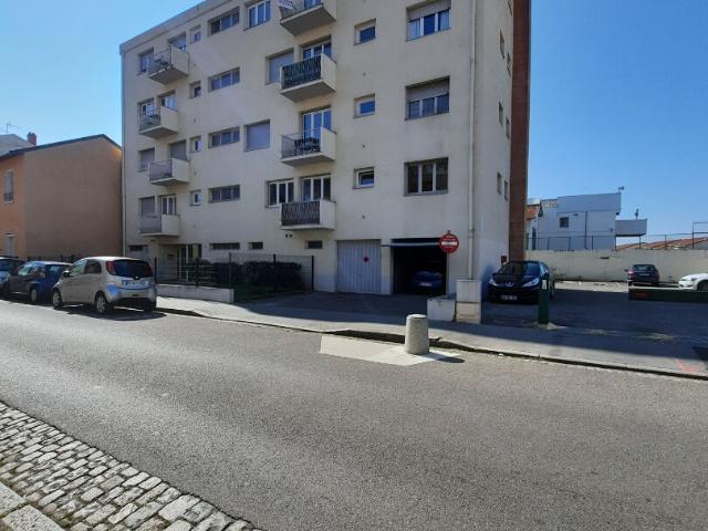 T2_GRANGE BLANCHE_CAVE_PARKING, Lyon