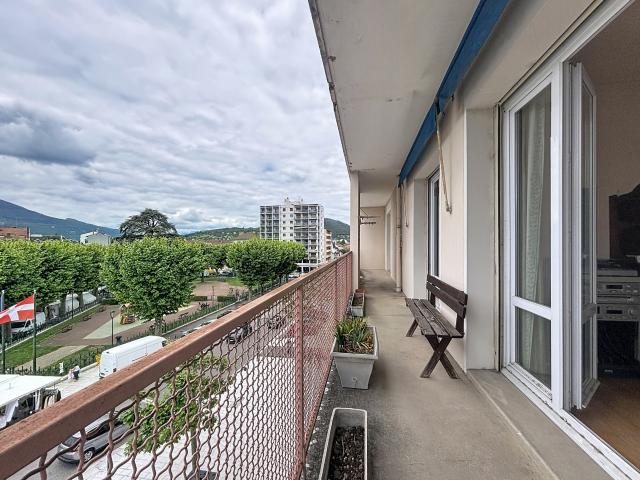 T2 HYPERCENTRE BALCON