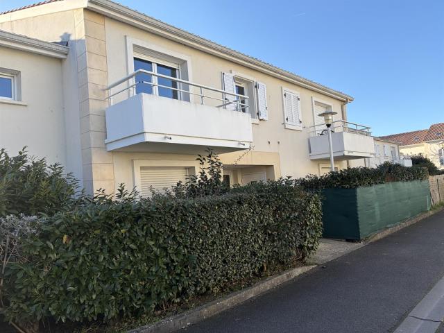 T2 libre de toute occupation à ST ANDRÉ DE CUBZAC, proche du. 42m² Saint André de Cubzac