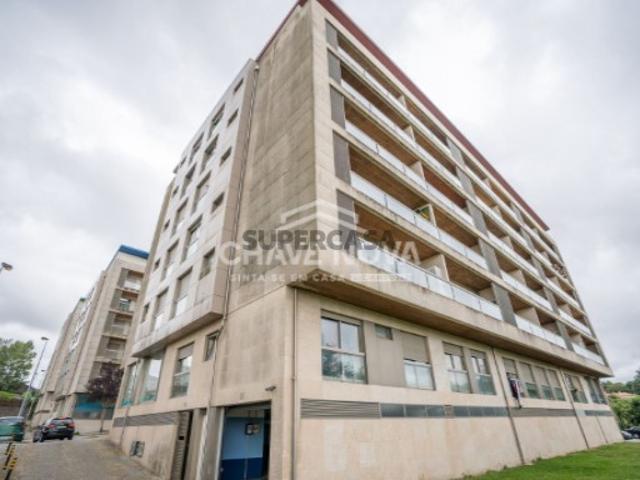 T2 Loft c/ Varanda no Polo Universitário do Porto