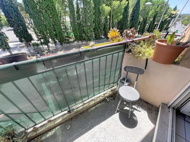 T2 lumineux tres bien situe dans montpellier