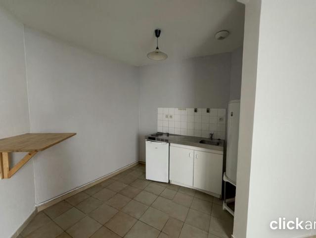 T2 lumineux à louer au cœur de Lille – 34 m²