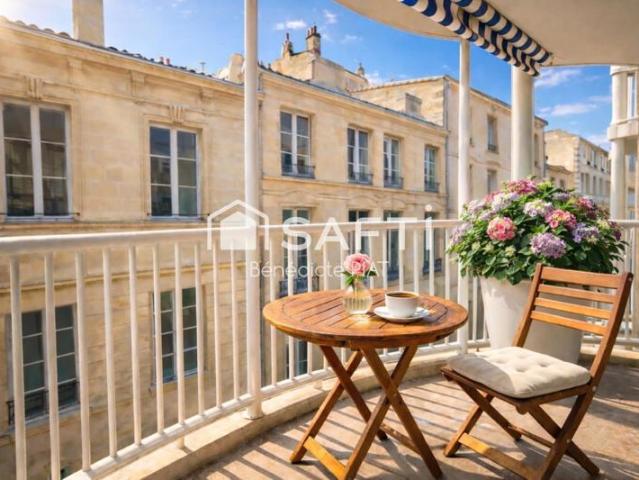 T2 avec Balcon au coeur de Bordeaux Résidence services Senior
