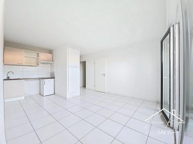 T2 lumineux avec terrasse dans petite copropriété au calme à Parempuyre idéal investisseur