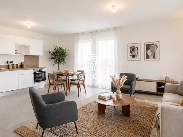 T2 lumineux avec terrasse plein sud et double parking – Capbreton