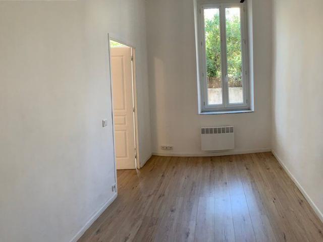 T2 Marseille 13005