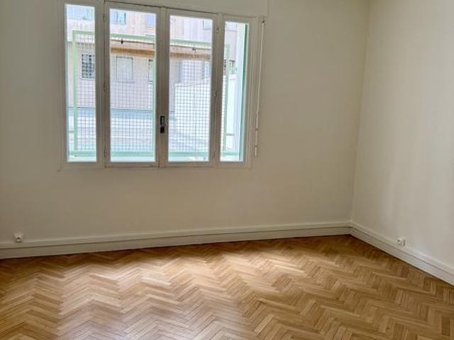 T2 Marseille 13008