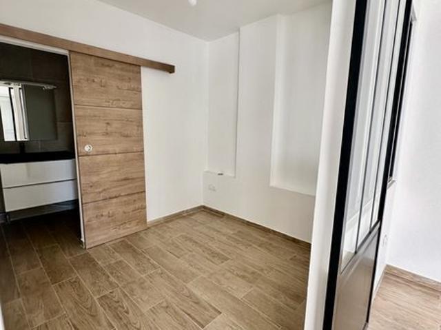 T2 Marseille 13008