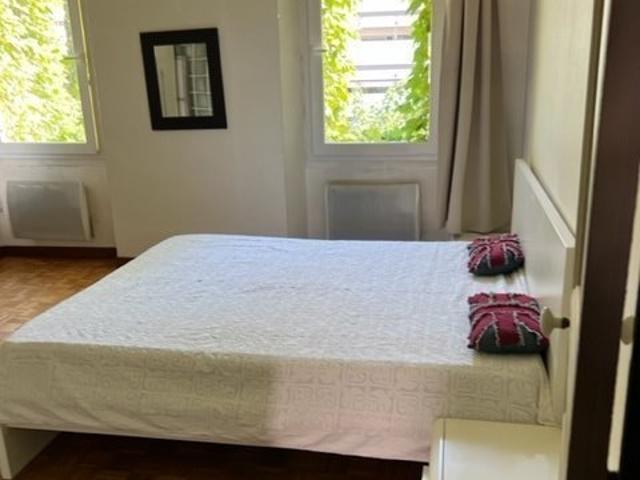 T2 Marseille 13008