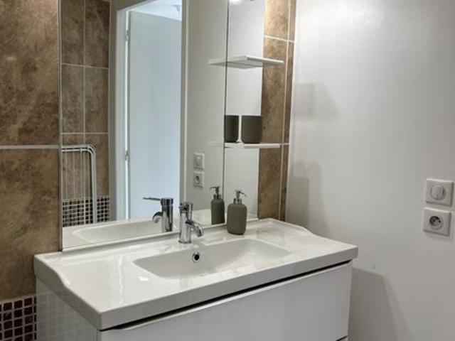 T2 Marseille 13009