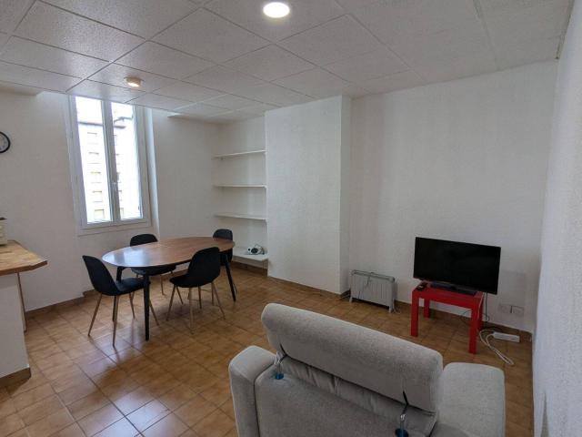 T2 meublé 13003