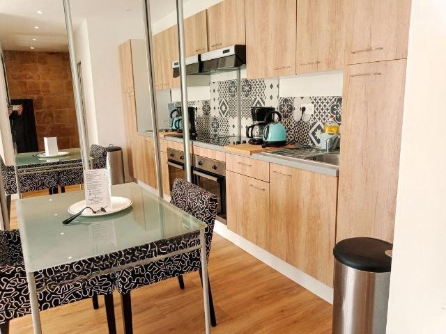 T2 meublé 32m² clair et calme, Place Stalingrad
