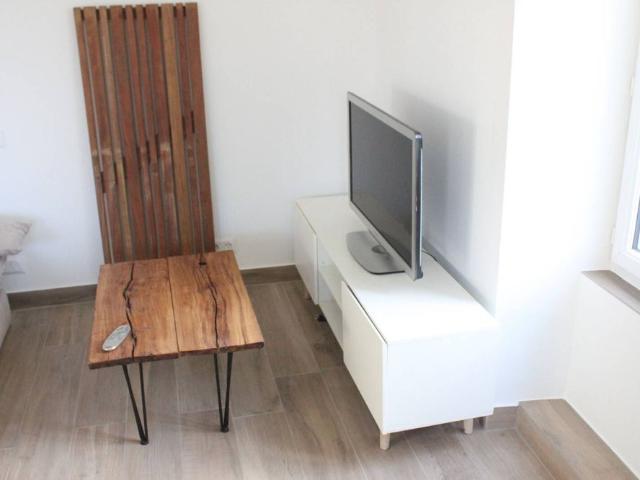 T2 meublé 42m2 + cave