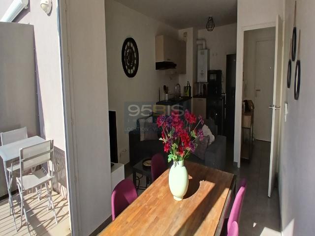 T2 meublé 43 m² avec terrasse, garage et ascenseur – 48 rue du Marais Villeurbanne Saint Jean