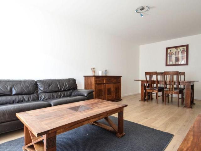 T2 Meublé 50m2 & Parking Sèvres