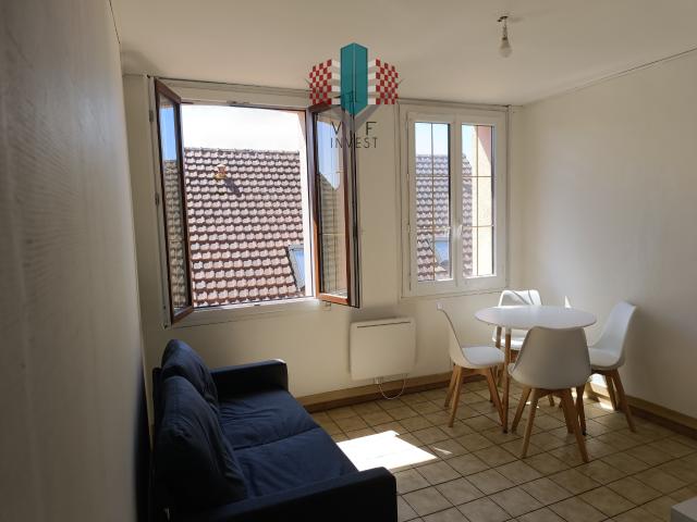 T2 meublé, centre ville Louviers
