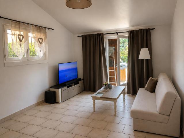 T2 meublé Clim équipé neuf jardin terrasse PK 2R