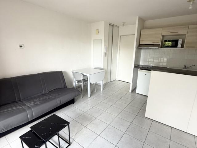 T2 Meublé avec parking et balcon