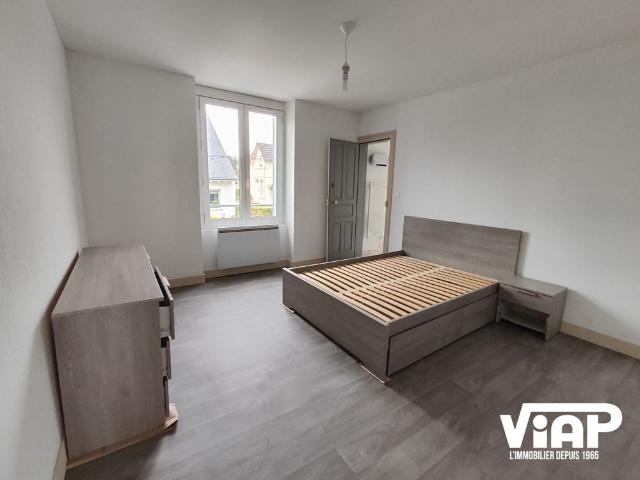 T2 MEUBLE DE 32 m²